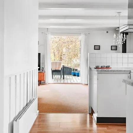Дом отдыха 3 Bedroom Amazing In Vaeggerlose *